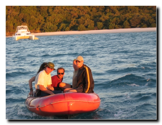 25 Ausflug mit dem Miniboot